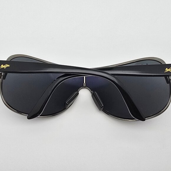 *SOLD* Maui Jim MJ-513-02 Maka Gunmetal Frame Polarized Grey Lens Sunglasses - Picture 9 of 12